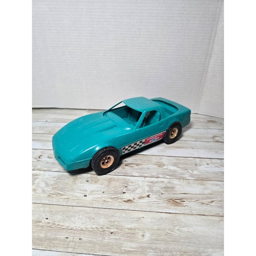 Vintage 1980s Tootsie Toys Green Corvette Strombecker Corp Trac Masters USA